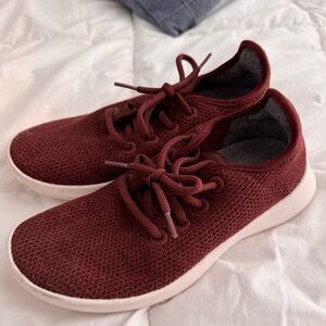 Women’s Allbirds Sneakers